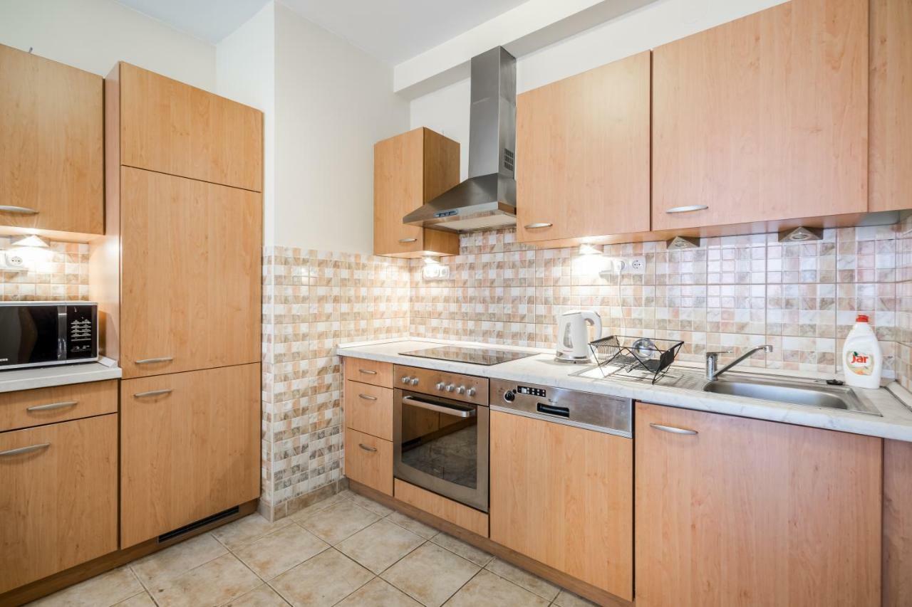 Bpr Vivid Downtown Vibe With Balcony Apartment Budapest Ngoại thất bức ảnh